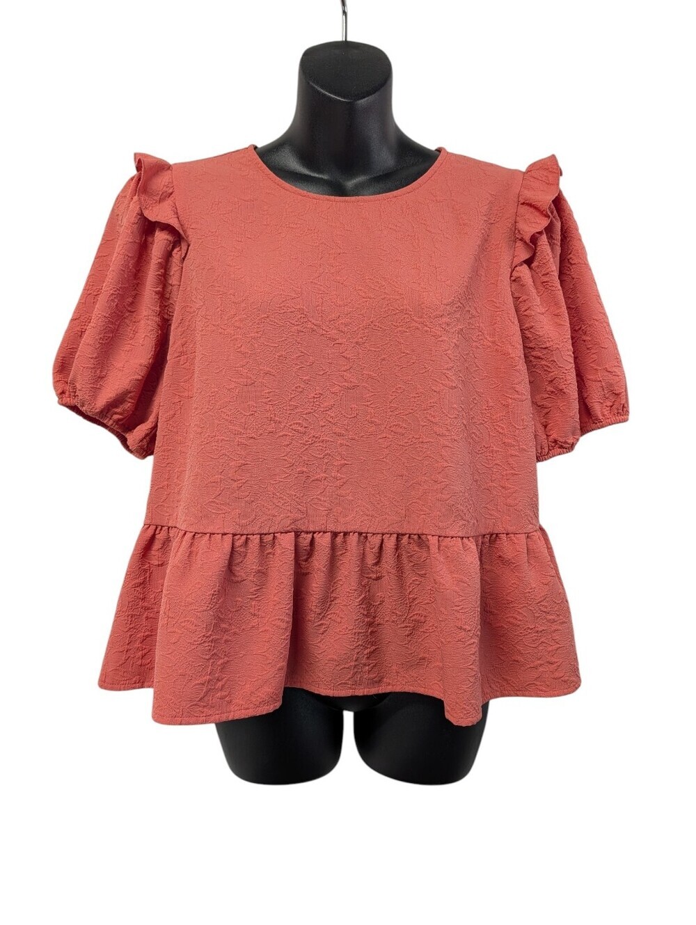 Express Women Coral Peplum Ruffle Sleeve Textured Blouse Top Size L Shortsleeve
